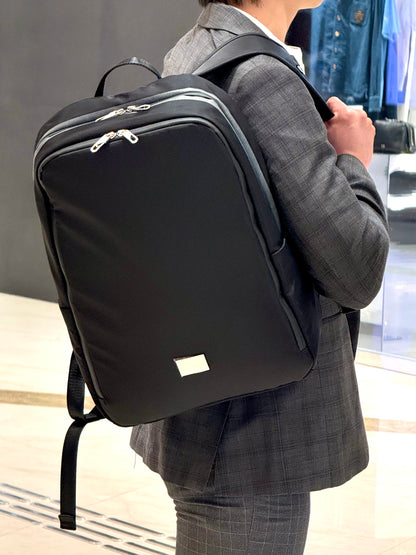 QUNOVAH® Lumos Laptop Backpack (Serene Black)