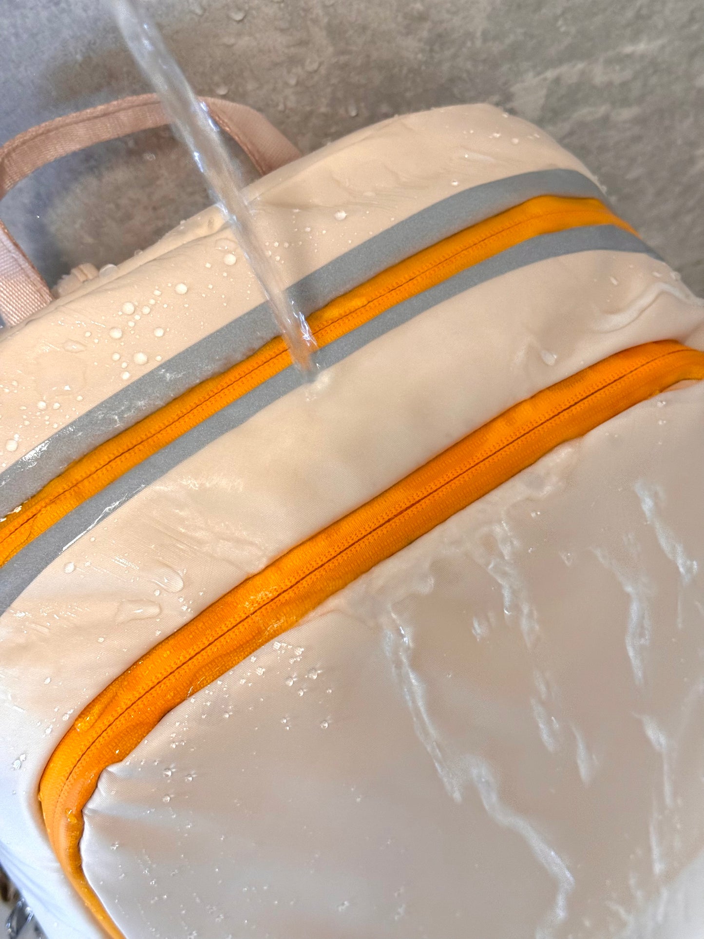 QUNOVAH Lumos Backpack Water Resistant Material Photo